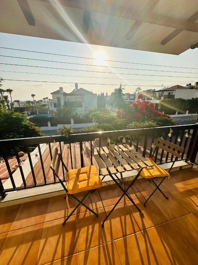 Arya Seaview Apartment In The Heart Of Coral Bay (Adults Only) Esterno foto