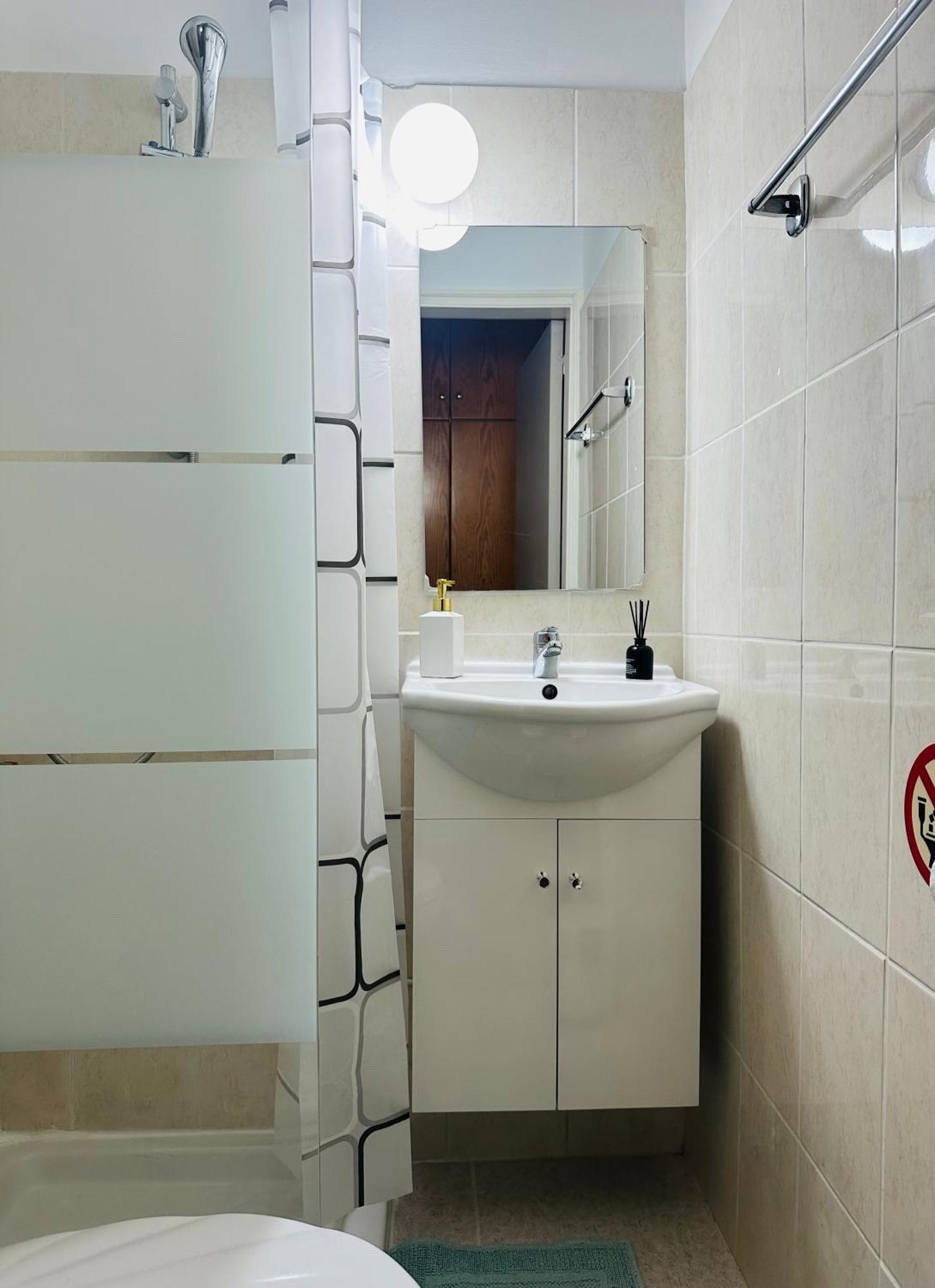 Arya Seaview Apartment In The Heart Of Coral Bay (Adults Only) Esterno foto